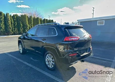 2017 Jeep Cherokee Overland z USA, uszkodzony, nr VIN 1C4PJMJS2HW566799